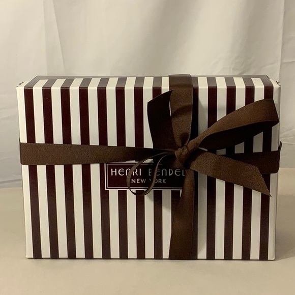 Henri Bendel Centenniel Striped Boxes/Bag - Picture 4 of 11